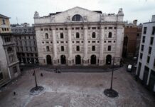 Avvio in lieve rialzo per Piazza Affari, Ftse Mib a +0,07%