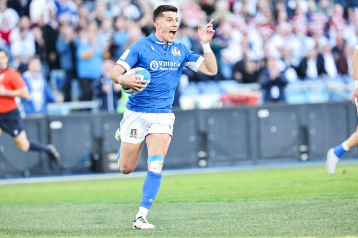 Rugby Six Nations match - Italy vs England