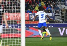 L’Inter vince anche a Bologna, decide una rete di Bisseck