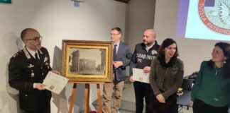 Monza, riconsegnato dipinto ritrovato dopo un furto avvenuto nel 1974