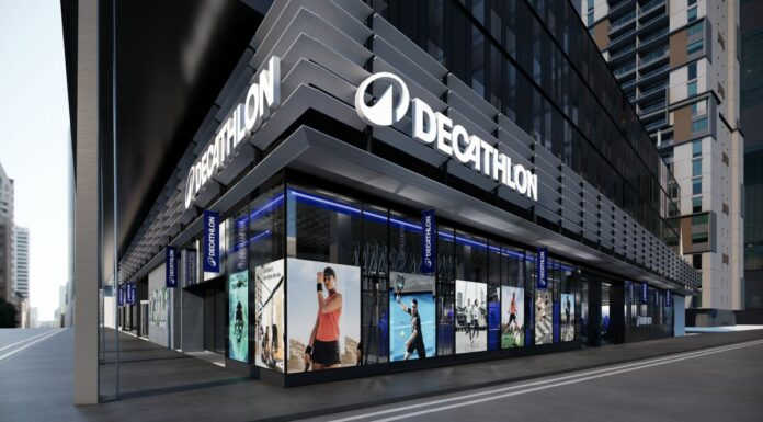 Decathlon si rinnova e promuove lo sport in scuole e aziende