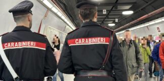 Furti e borseggi nel centro storico di Roma, boom di arresti