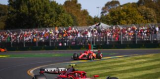 Doppietta Ferrari in Australia, vince Sainz davanti a Leclerc