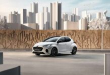 Jan Bajtlik reimmagina la città con la Mazda2 Hybrid