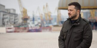 Zelensky “Questa settimana 800 bombe guidate contro l’Ucraina”