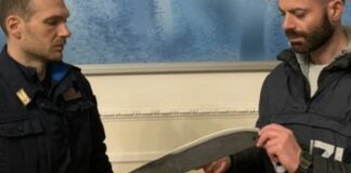 Padova, armi da fuoco in video musicale. Perquisito trapper Baby Touchè