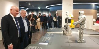 Colla “Costruire un rapporto strutturale con la Corea del Sud”