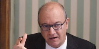 Valditara “Integrazione più facile se in classe maggioranza italiani”