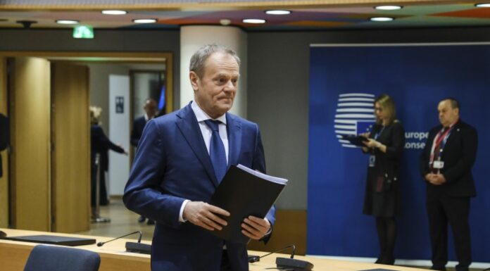 Tusk “Guerra pericolo reale, siamo in un’era prebellica”