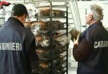 Nas sequestrano due tonnellate tra uova di pasqua e colombe