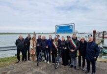 Passo barca sul Po di Levante tra Porto Viro e Rosolina