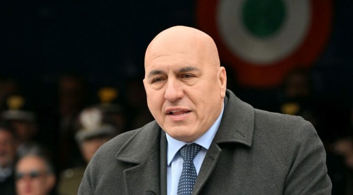 Kosovo, Crosetto “Presenza italiana determinante per mitigare tensioni”