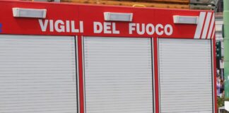 Incendio in provincia di Cosenza, distrutti dei mezzi della società di raccolta dei rifiuti di Cetraro