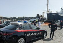 Si finge carabiniere per truffare anziani, 21enne denunciato a Ischia