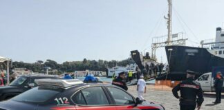 Si finge carabiniere per truffare anziani, 21enne denunciato a Ischia
