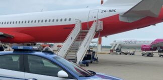 Accompagnati a Milano Malpensa e rimpatriati tre stranieri irregolari