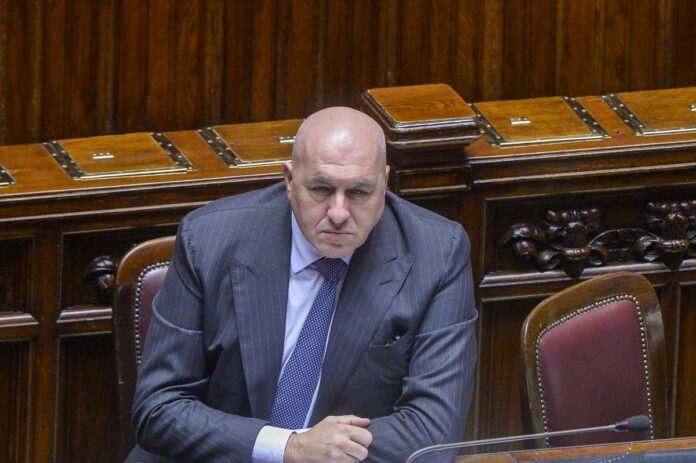 FOTO REPERTORIO - Guido Crosetto ricoverato d' urgenza per sospetta pericardite