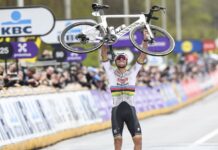 Van der Poel fa tris al Giro delle Fiandre, Mozzato secondo