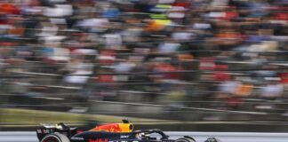 A Suzuka vince Verstappen davanti a Perez e Sainz