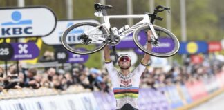 Bis alla Parigi-Roubaix per il campione del mondo Van der Poel