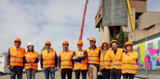 Giù ciminiere del vecchio inceneritore di Firenze. Nascerà sito riciclo