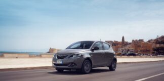 Lancia Ypsilon saluta il mercato italiano