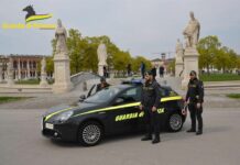 Padova, sequestrati 2,4 mln articoli per negozi e 10mila abiti