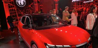 Alfa Romeo presenta la nuova Milano, sportiva e compatta