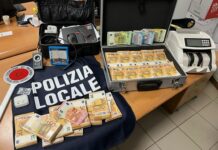 Patenti “facili” nel quartiere Chinatown di Milano, 35 indagati