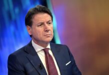 Conte “Rinunciamo ai ruoli di Governo in Puglia”