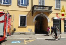 Magenta, crolla tetto durante lavori ristrutturazione. Morto operaio