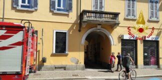 Magenta, crolla tetto durante lavori ristrutturazione. Morto operaio