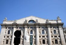 Borsa, Milano apre in forte ribasso. Segno meno in tutta Europa