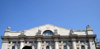 Borsa, Milano apre in forte ribasso. Segno meno in tutta Europa