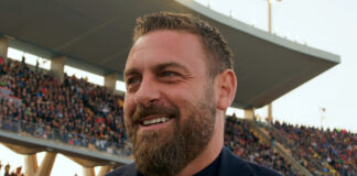 La Roma conferma De Rossi “Resta con noi”