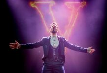 Milano, al Teatro Nazionale torna lo spettacolo Vlad Dracula