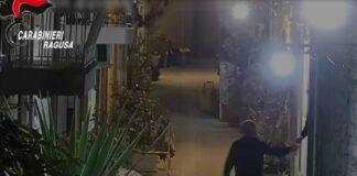 Spaccio di droga nel centro storico di Ragusa, blitz dei Carabinieri