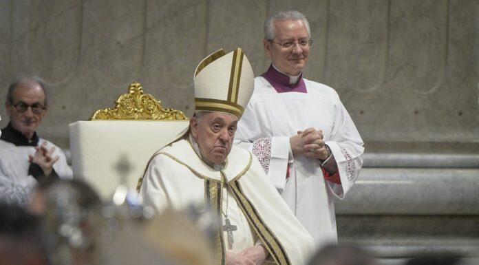 Papa Francesco “Seminare quotidianamente semi di pace perchè germoglino”