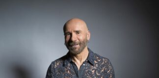 Mario Venuti torna con il nuovo album “Tra la carne e il cielo”