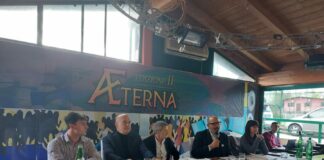 Alemanno “Roma ospiti conferenza di pace”, Rizzo “Fermare la guerra”