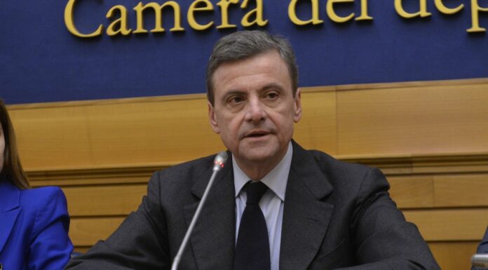 Europee, Calenda “Deciderò settimana prossima se candidarmi o meno”