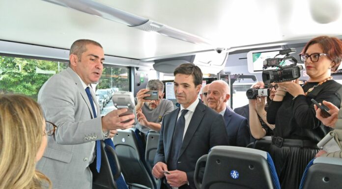 Arriva Marta, l’assistente digitale per i trasporti nelle Marche