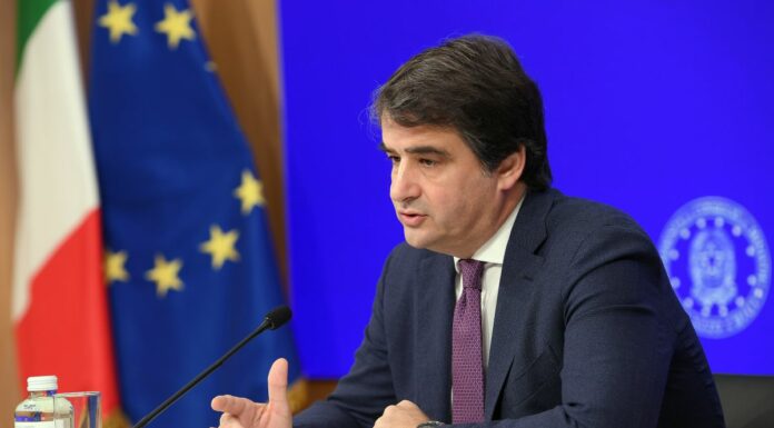 Pnrr, Fitto “Modello possibile di indebitamento comune”