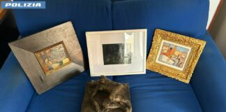 Sorpresi con quadri rubati in Spagna, due arresti a Roma