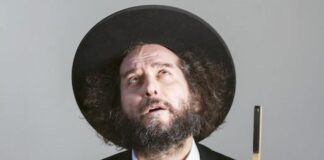 Vinicio Capossela, da luglio in tour con “Altri tasti”
