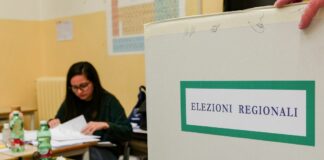 Basilicata al voto, affluenza in calo al 49,80%