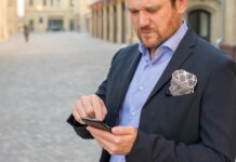Cosa sono le eSim e perché sono pratiche manager con smartphone
