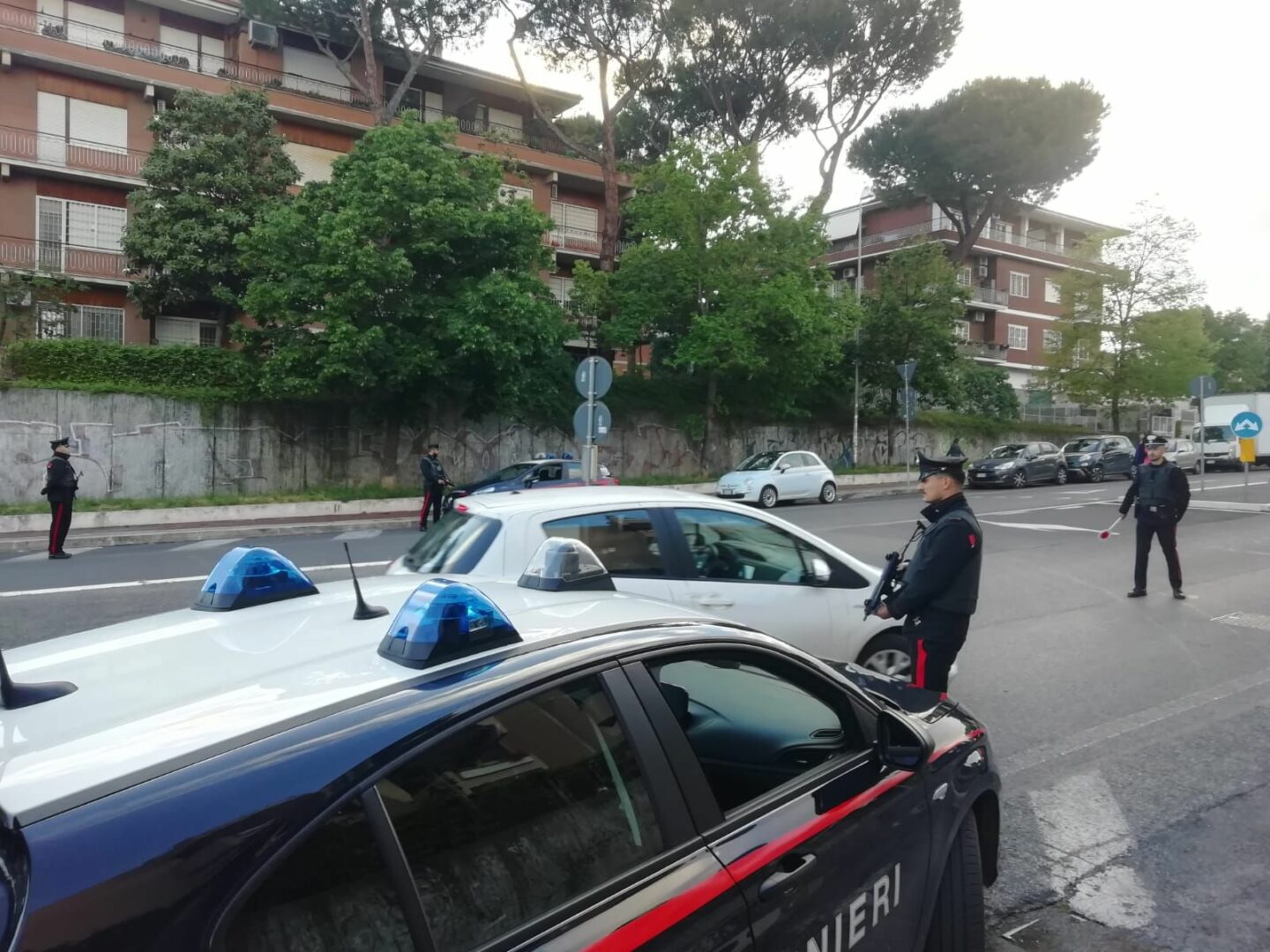 Controlli nei quartieri Eur e Magliana a Roma, arresti e sequestri