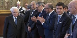 Standing ovation per Mattarella al congresso dell’Anm a Palermo