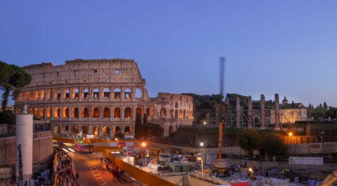 Metro C Roma, sindaco New York visita stazione Colosseo-Fori Imperiali